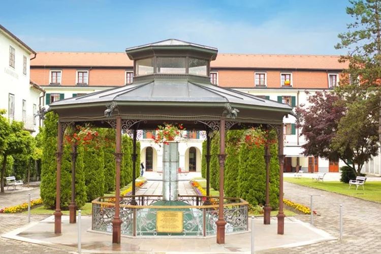 Zdravilišče Radenci - hotel Radin - termální pramen - 101 CK Zemek - Slovinsko