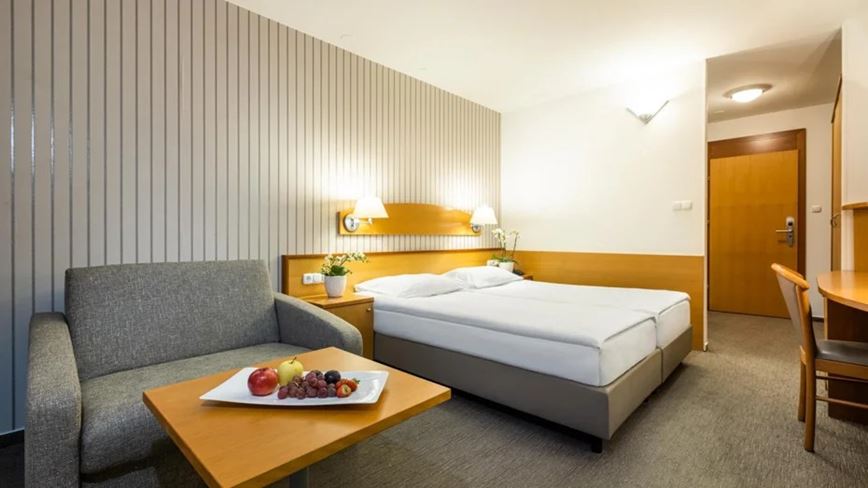 Hotel Termal - Terme 3000 - dvoulůžkový pokoj s přistýlkou - Moravske Toplice - 101 CK Zemek - Slovinsko (3)